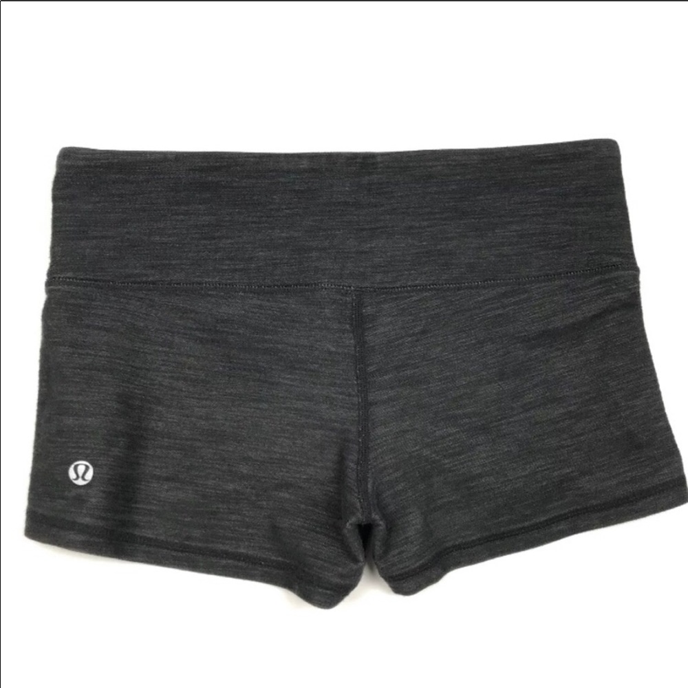 Lululemon size 4 booty shorts reposh to small.